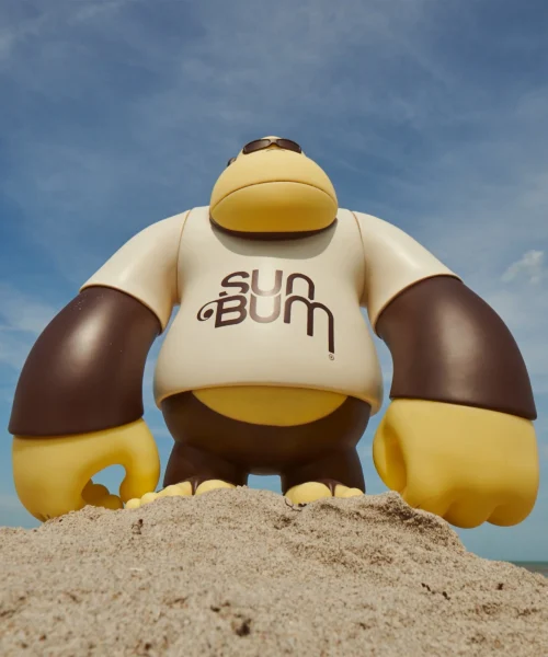 Alternative view of 'Sonny' 16 Vinyl Figure